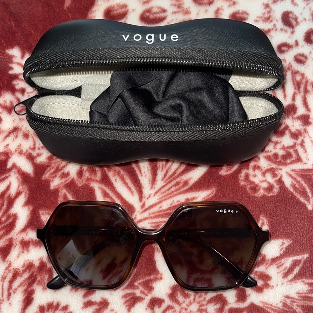 Vogue Polarized Sunglasses Tortoise brown